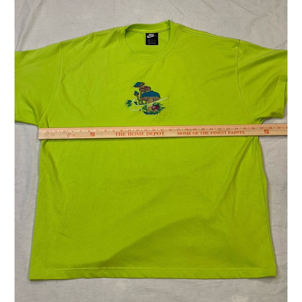 Nike Shirt Mens 2XL Rare Neon Green Sportswear Mushroom Embroidered Crew Neck - Picture 5 of 12